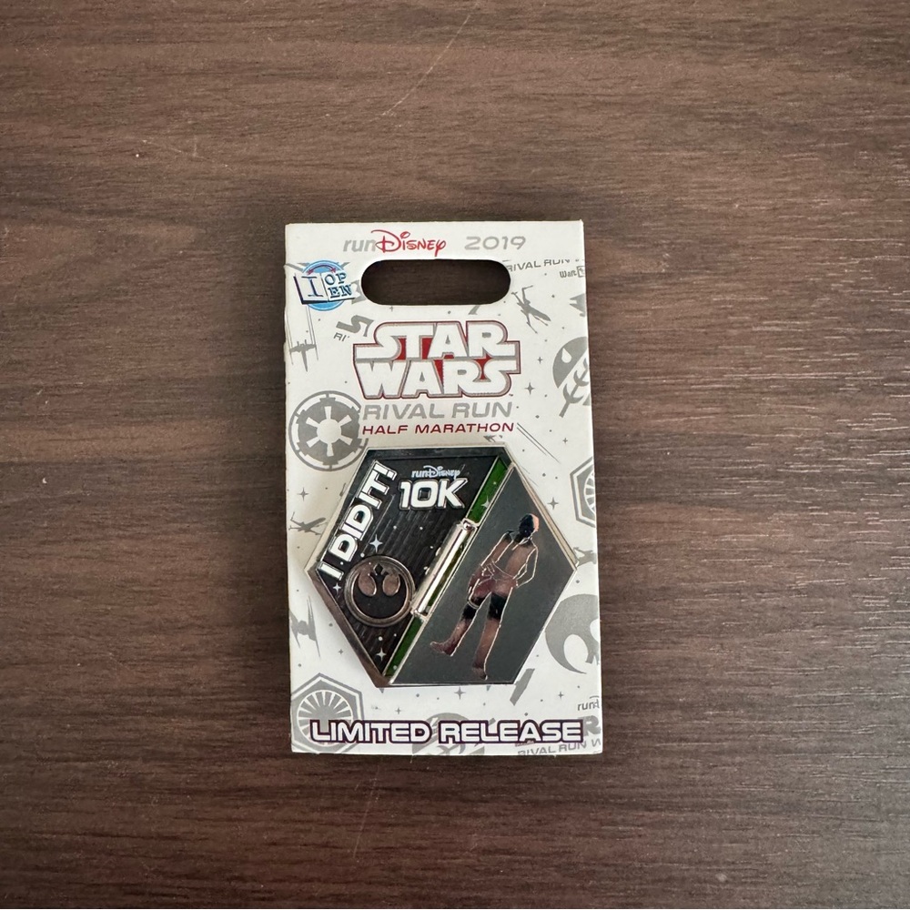 Run Disney Star Wars‎ Rival Run 2019 Half Marathon 10K Limited Release Pin